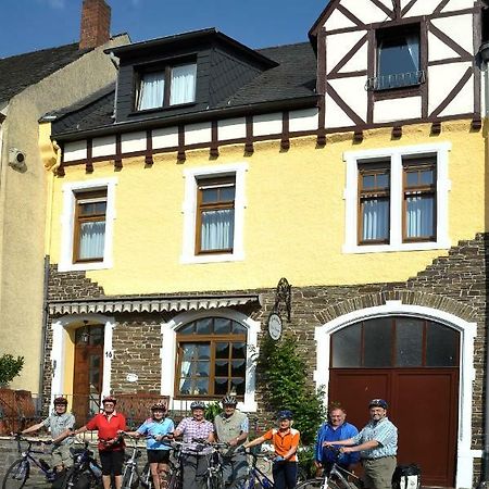 Ferienhaus Erich Bremm Mit Moselblick Neef Luaran gambar