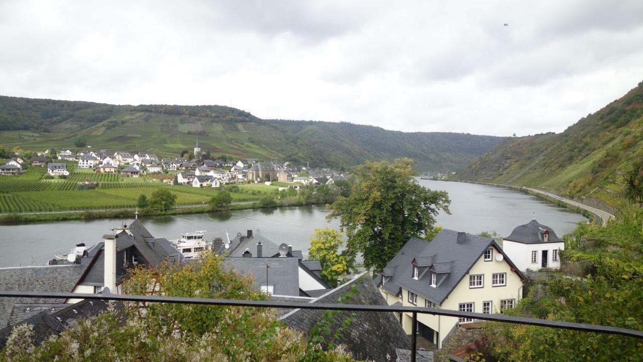 Ferienhaus Erich Bremm Mit Moselblick Neef Luaran gambar